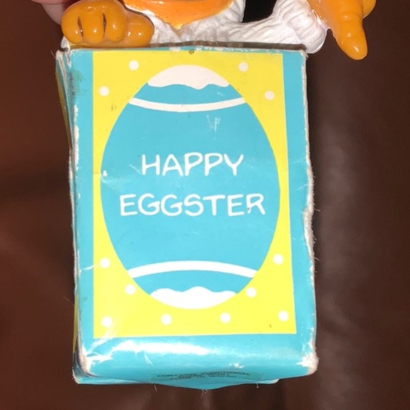 Garfield Happy Eggster Easter Pin Brooch 1981 Collectible Kitsch - Picture 4 of 10